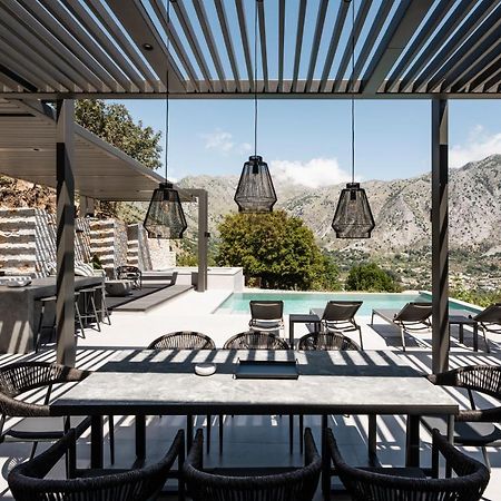 Asi Gonia Eumelia Iconic Villa, With Heated Pool & Whirlpool, By Thinkvilla מראה חיצוני תמונה