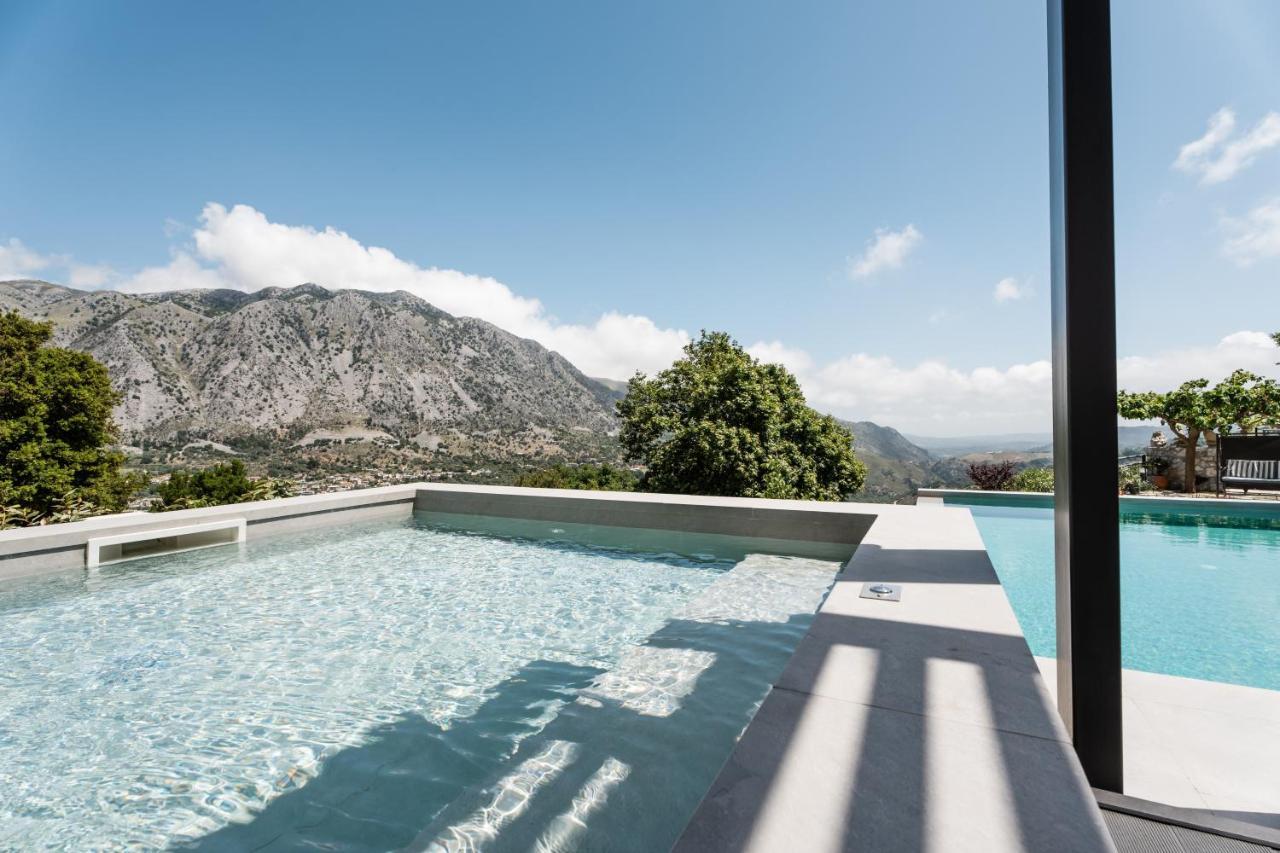 Asi Gonia Eumelia Iconic Villa, With Heated Pool & Whirlpool, By Thinkvilla מראה חיצוני תמונה