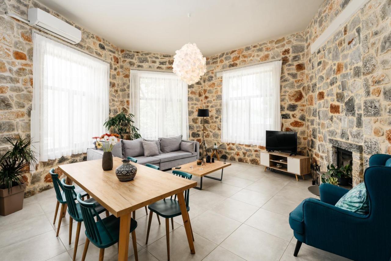 Asi Gonia Eumelia Iconic Villa, With Heated Pool & Whirlpool, By Thinkvilla מראה חיצוני תמונה