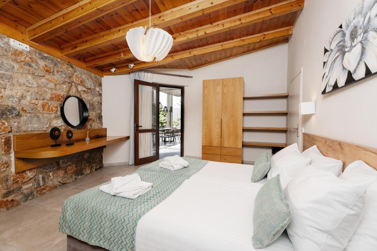 Asi Gonia Eumelia Iconic Villa, With Heated Pool & Whirlpool, By Thinkvilla מראה חיצוני תמונה